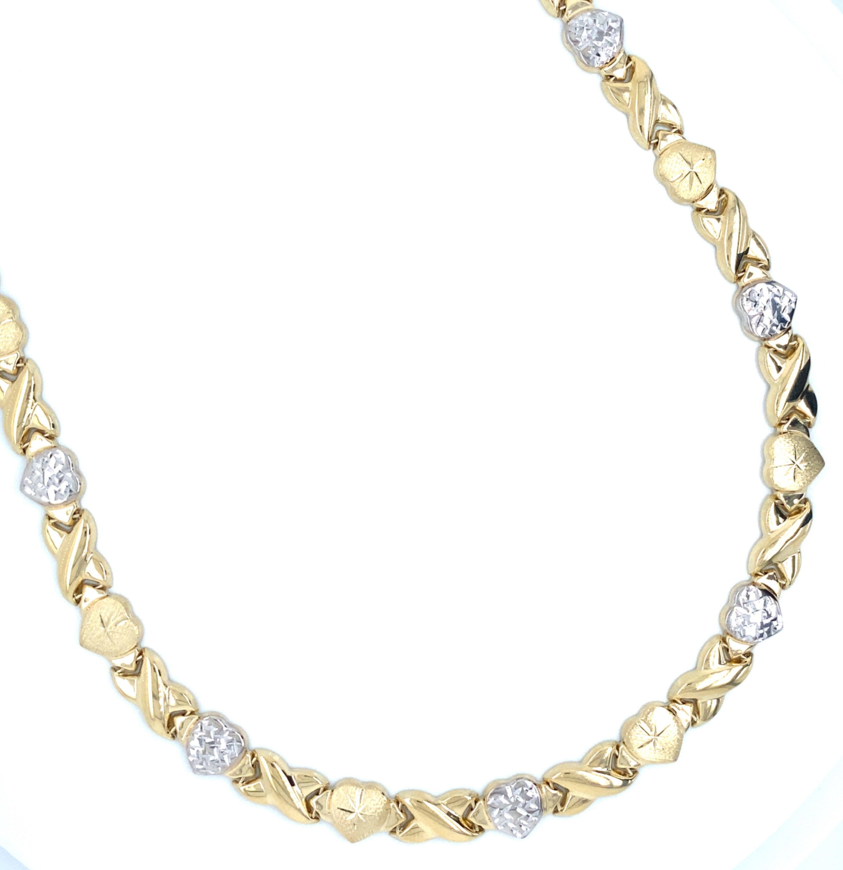 14K Women’s XO Hugs and Kisses Necklace image 0